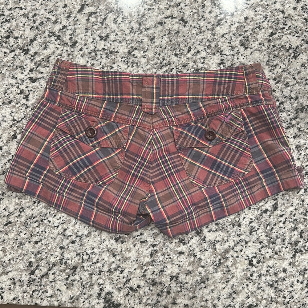 Vintage American Eagle Plaid Shorts - Picture 2 of 5
